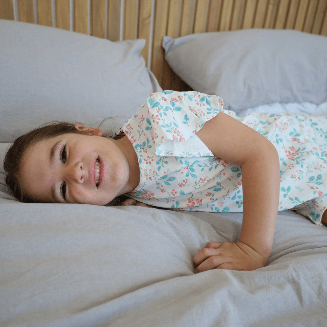 Pijama corto flores de acuarela niña - SimplyB