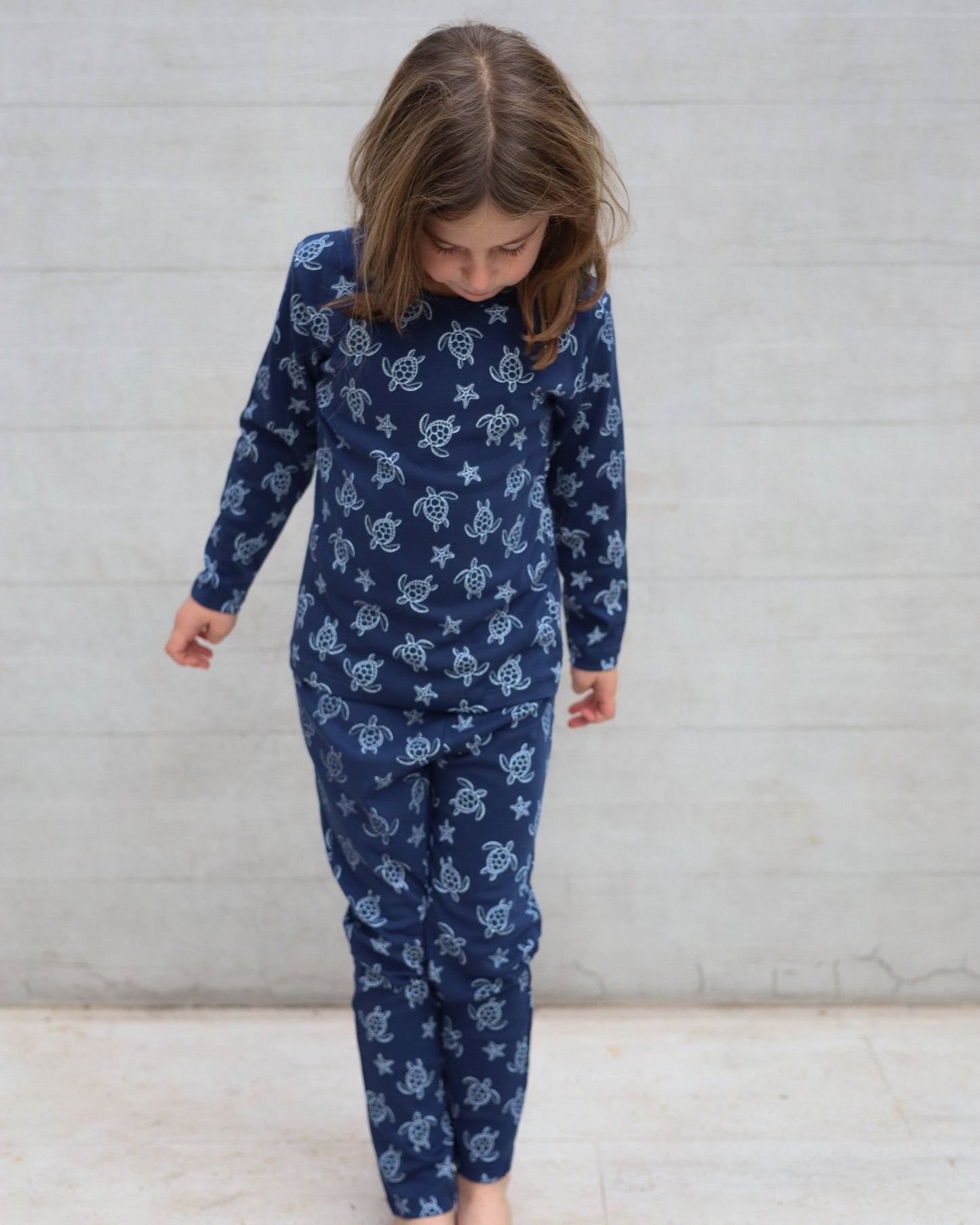 Pijama largo tortugas niña - SimplyB