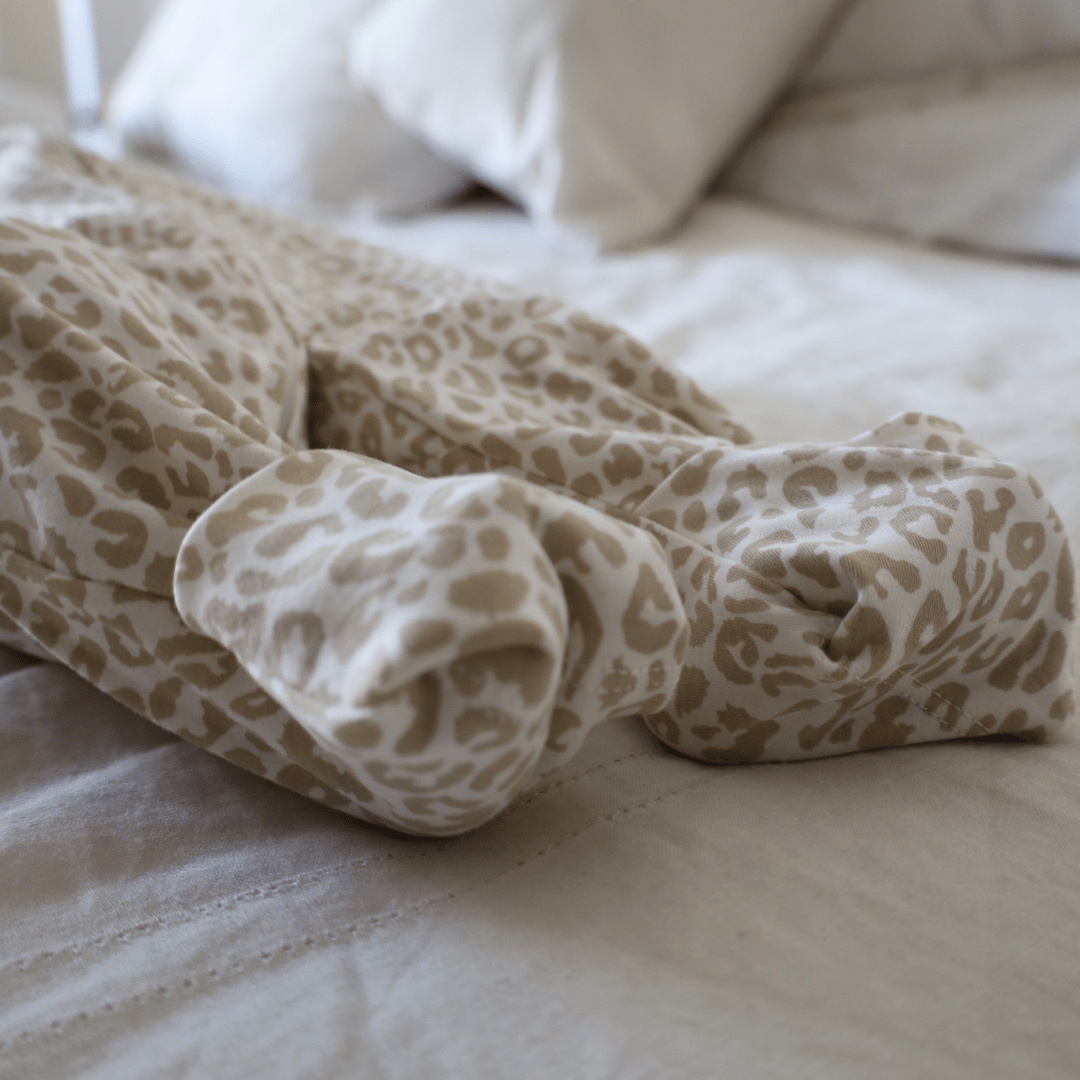 Enterito largo bebé animal print - SimplyB