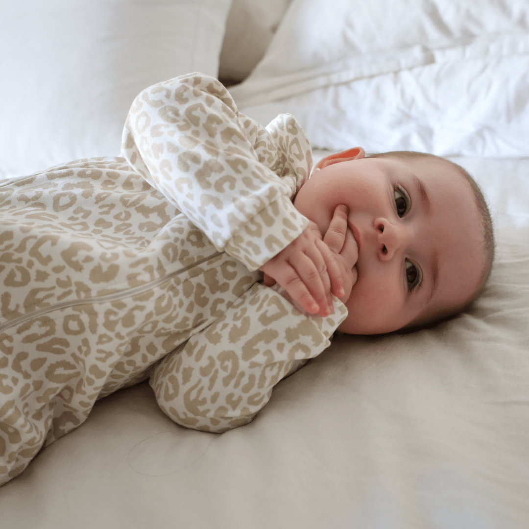 Enterito largo bebé animal print - SimplyB