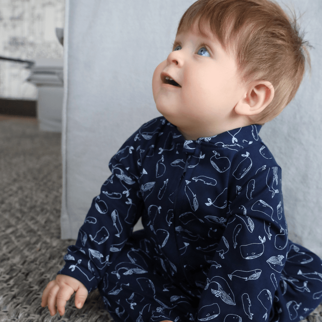 Enterito largo bebé niño ballenas algodón pima - SimplyB
