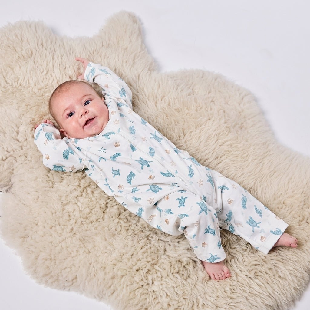 Enterito largo bebé niño tortugas acuarela algodón pima - SimplyB