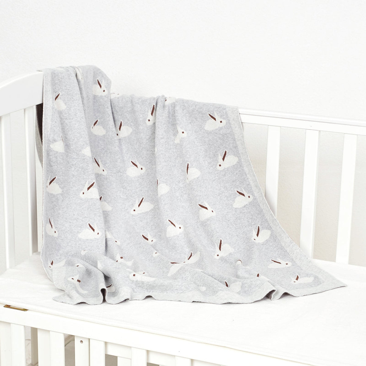 Manta de algodón para bebé SimplyB diseño conejo gris
