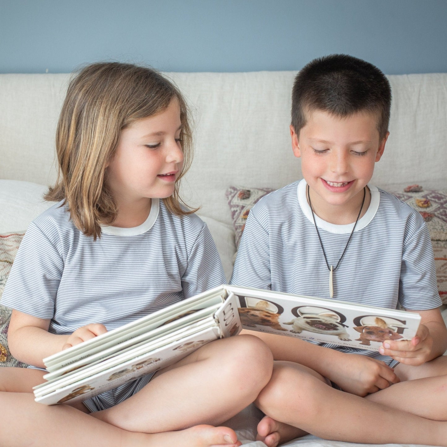 Pijama corto rayas niño y niña - SimplyB