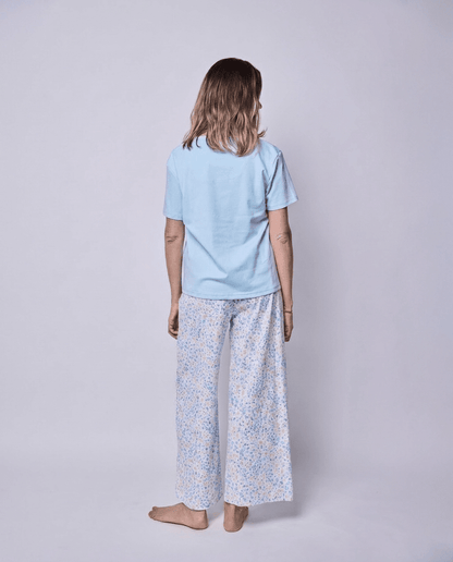 Pijama Mujer Pantalón y Polera Algodón Pima Flores Otoñal - SimplyB