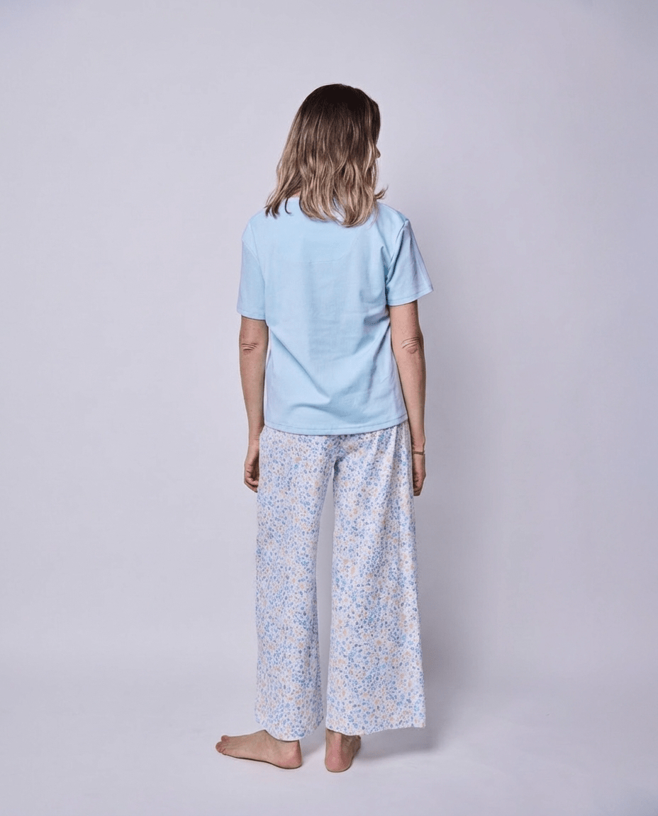 Pijama mujer pantalón y polera flores otoñal algodón pima - SimplyB