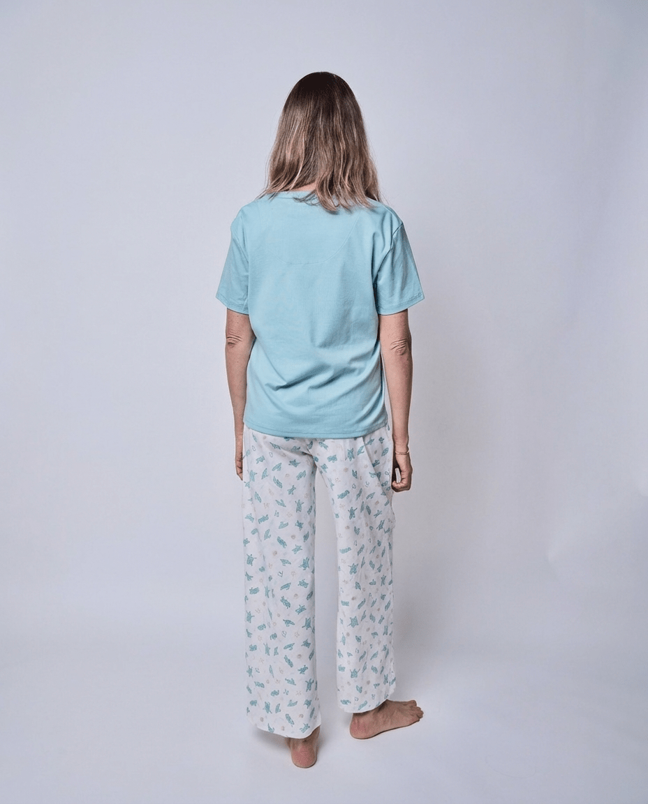 Pijama mujer pantalón y polera tortugas acuarela algodón pima - SimplyB